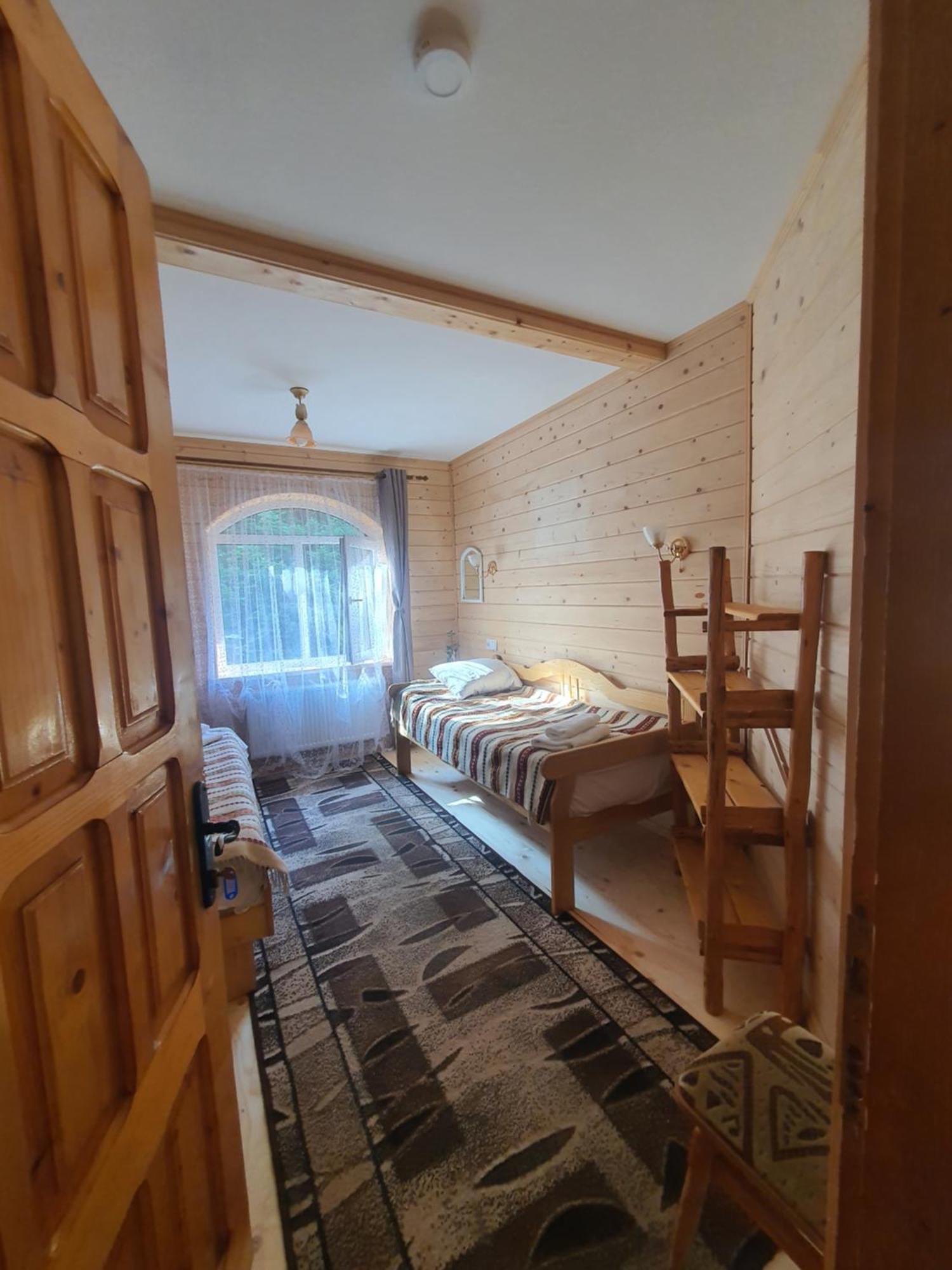 Садиба Nad Prutom Yaremche Dış mekan fotoğraf